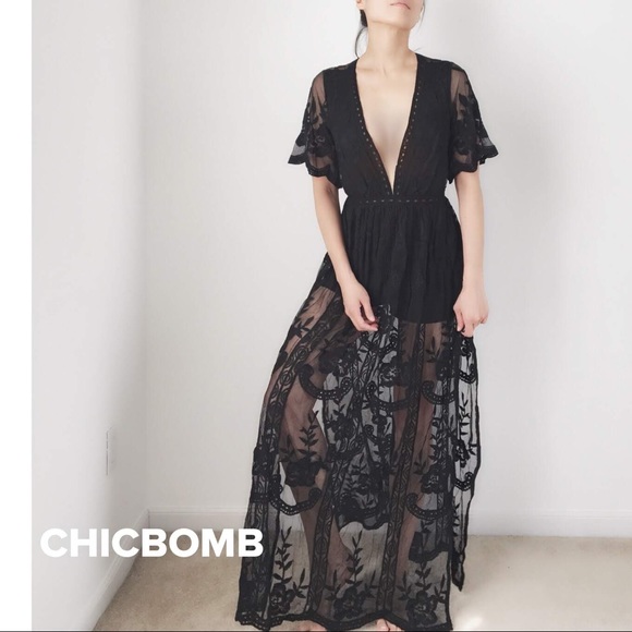 LACE MAXI ROMPER DRESS - Picture 2 of 8